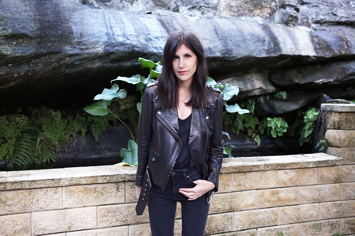 The essential leather jacket Mademoiselle Minimal Style Blog