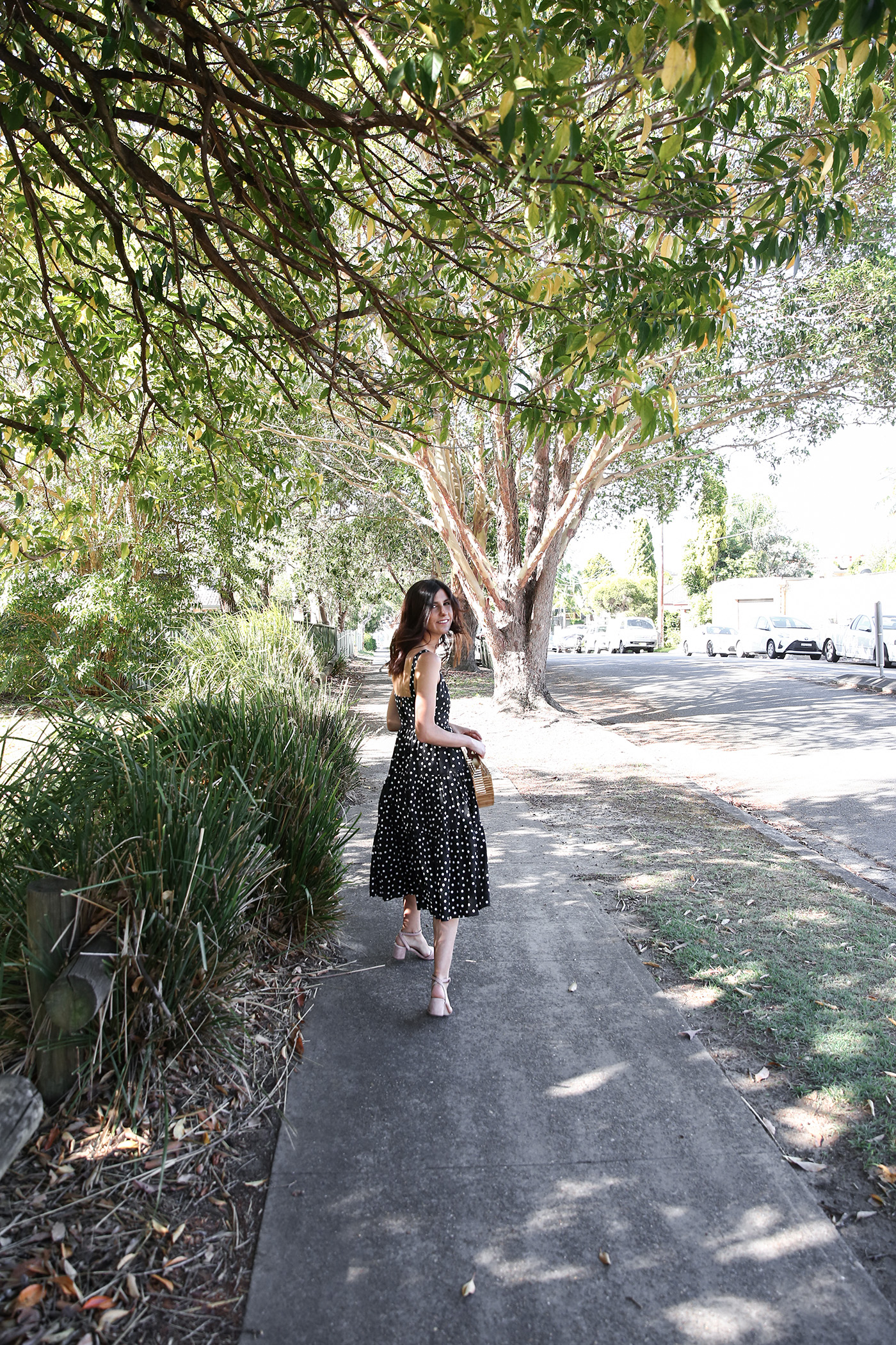 minimal outfit polka dot print dress