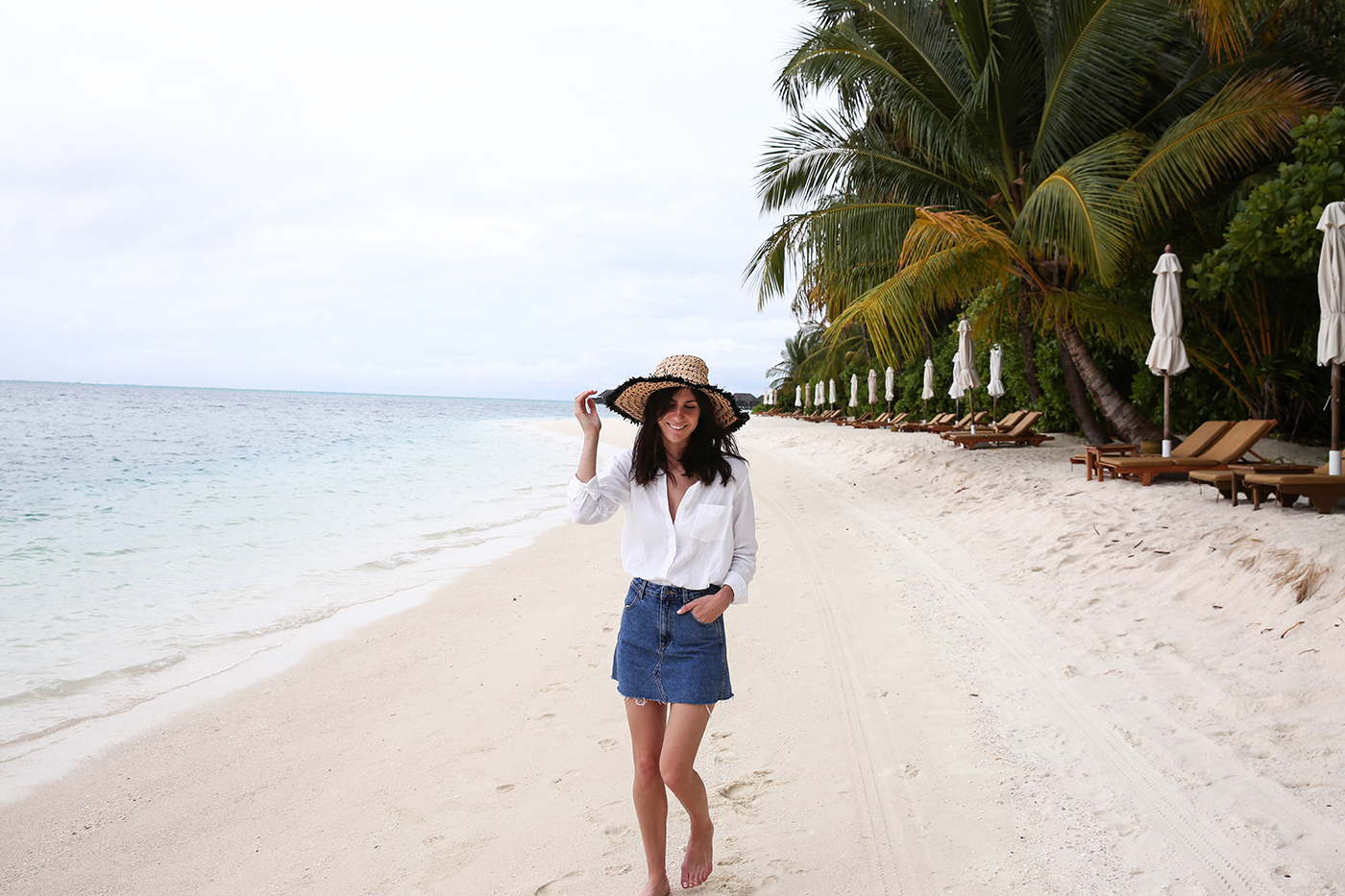 wardrobe essential denim skirt