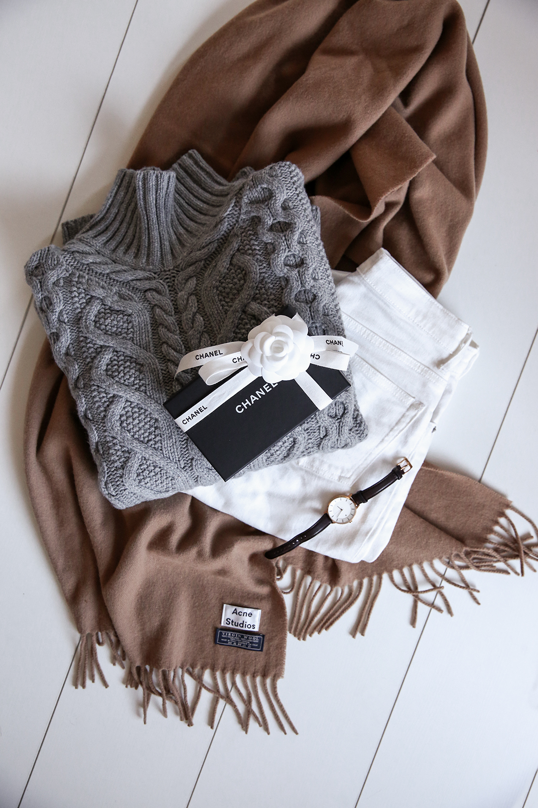 autumn style essentials giveaway