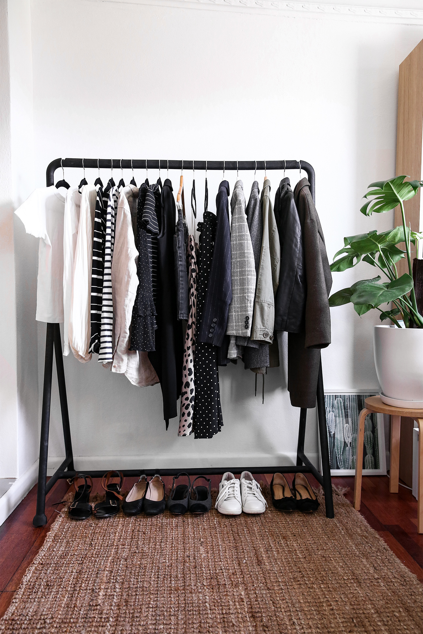 How to Responsibly Declutter your Wardrobe - Mademoiselle | Minimal ...