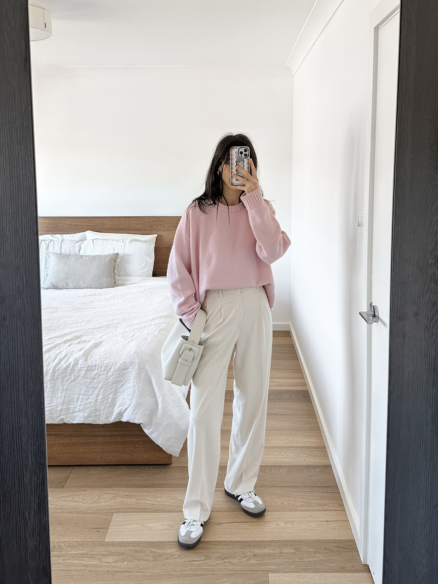 Five ways to style UNIQLO’s Pleated Wide Pants - Mademoiselle | Minimal ...