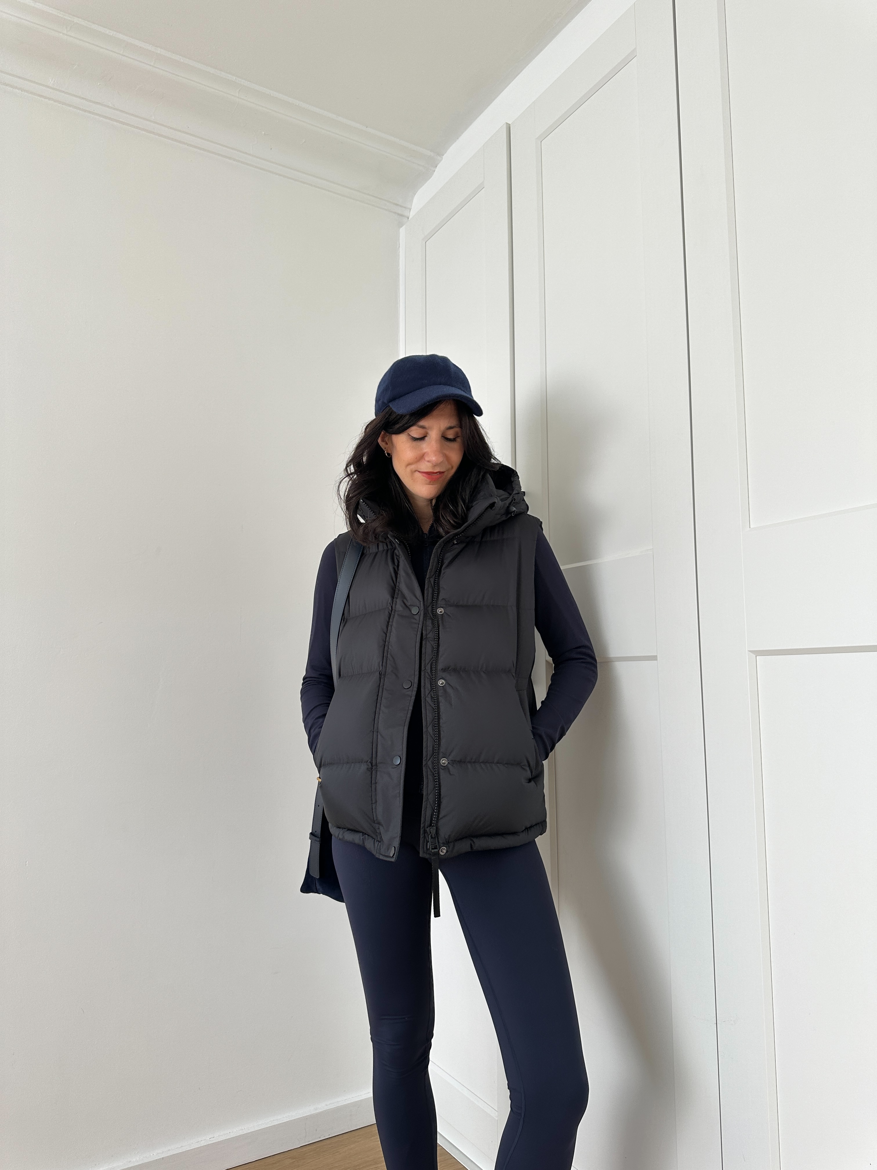 Quince activewear and cashmere cap