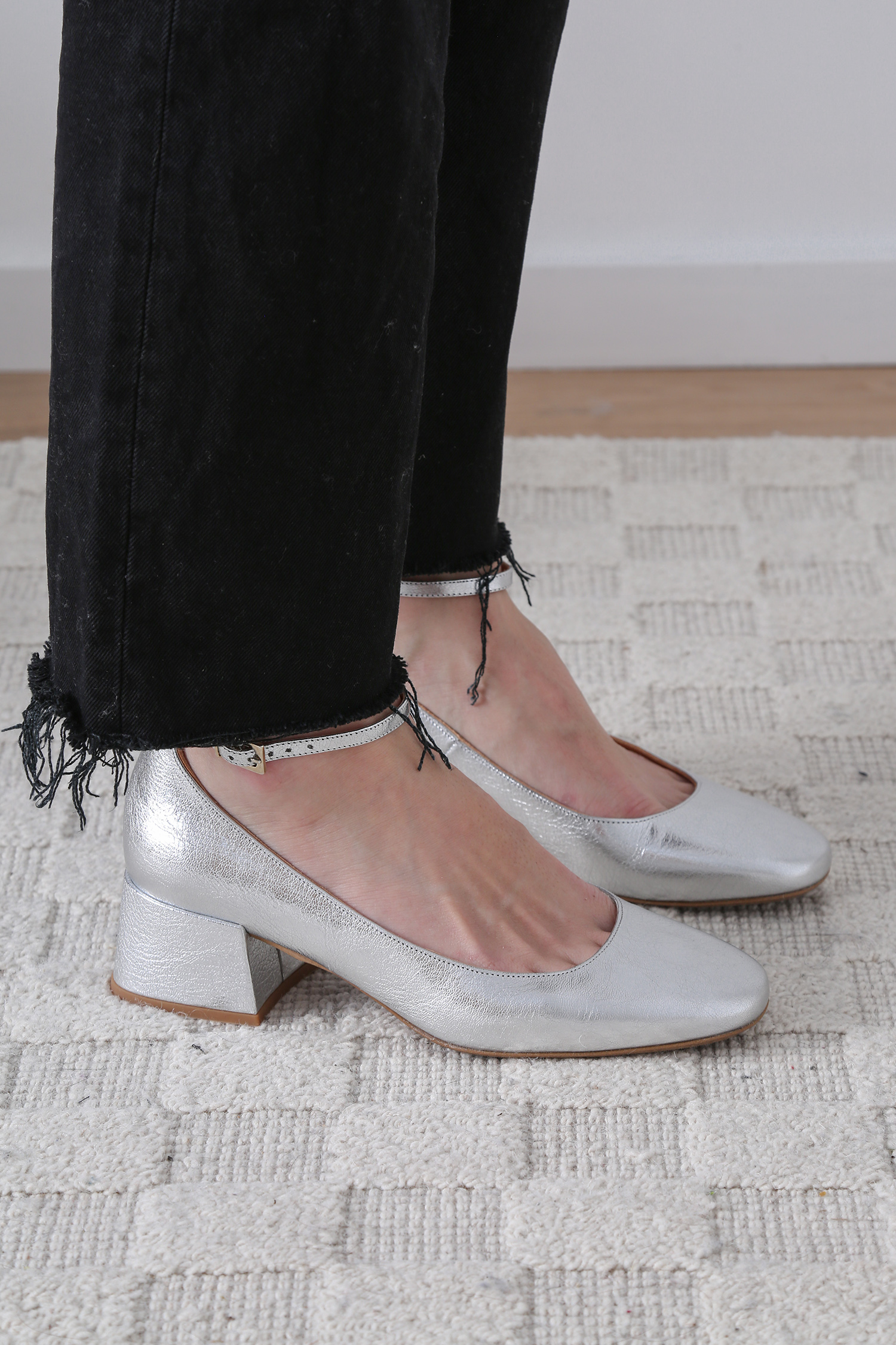 Sezane Melanie Pumps review