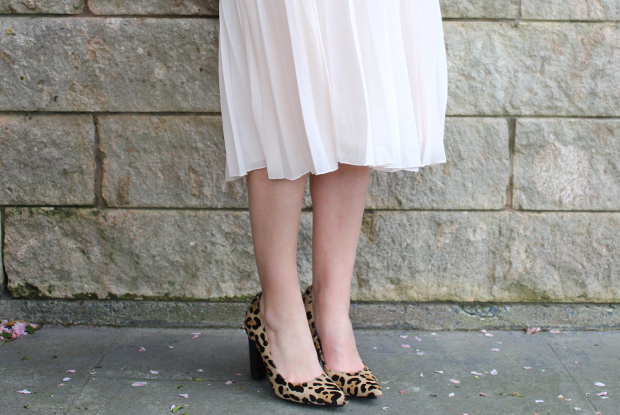 midi pleated skirt