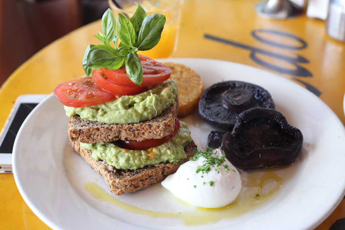 breakfast stack maranui cafe wellington