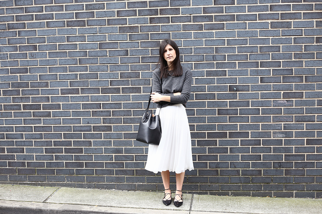minimal style everlane cashmere topshop ghillie flats