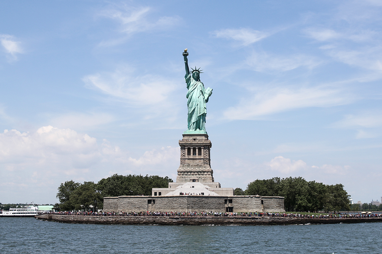 USA new york travel guide statue of liberty