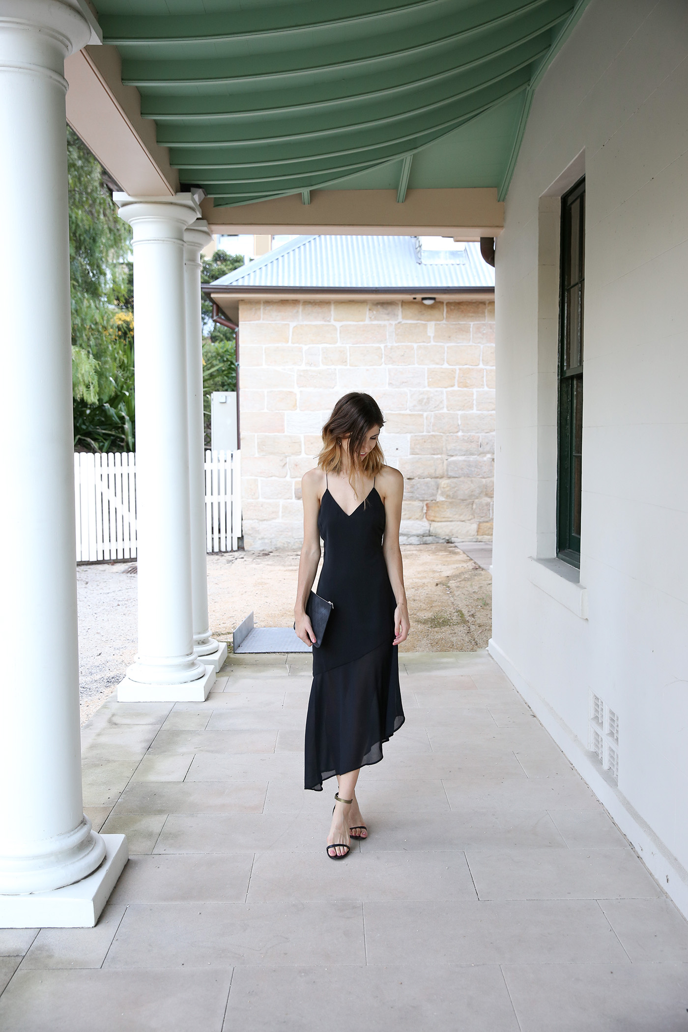 black maxi dress minimal style