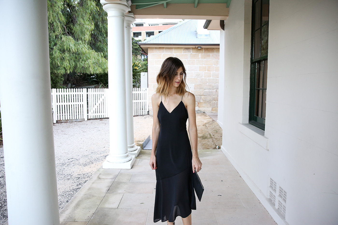 black maxi dress minimal style